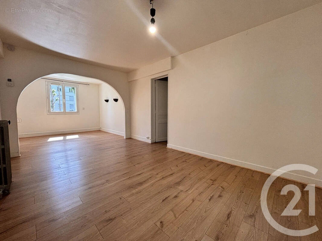 Appartement à AVON