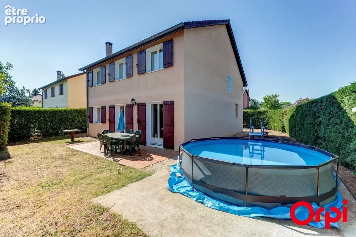 Maison familiale 4 chambres de plus de 130 m2 dans le secteur recherché des Tarentelles - photo 1