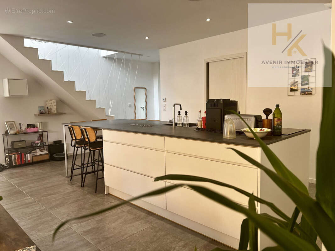 Maison à SAINT-LEGER-DES-BOIS