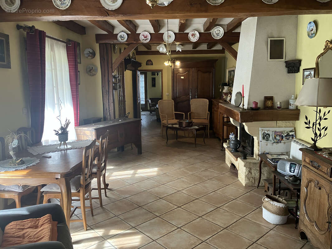 Maison à PACY-SUR-EURE