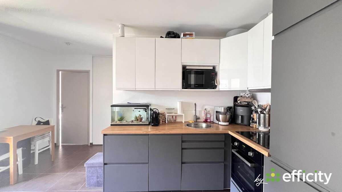 Appartement à MARSEILLE-10E
