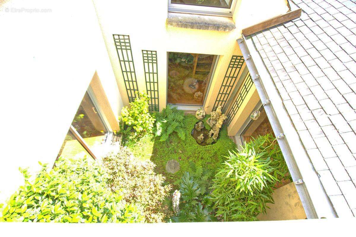 Maison à AVRILLE