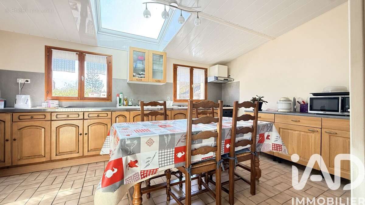 Photo 9 - Maison à VOUZIERS