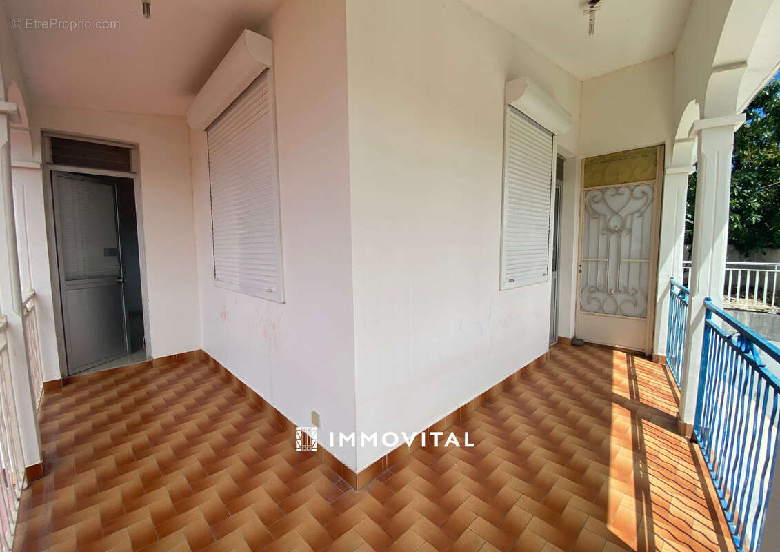 Maison T5 - Vieux-Habitants - photo 13