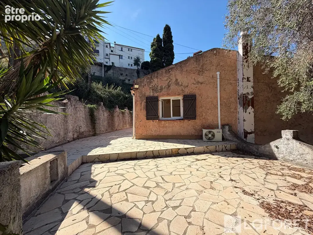 Castagniers haut de villa  - 90 m²  - vue montagnes - photo 2