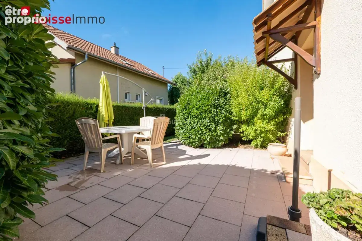 Maison Montbeliard 5 pièces 116 m2 rue Jules Grosjean - photo 5