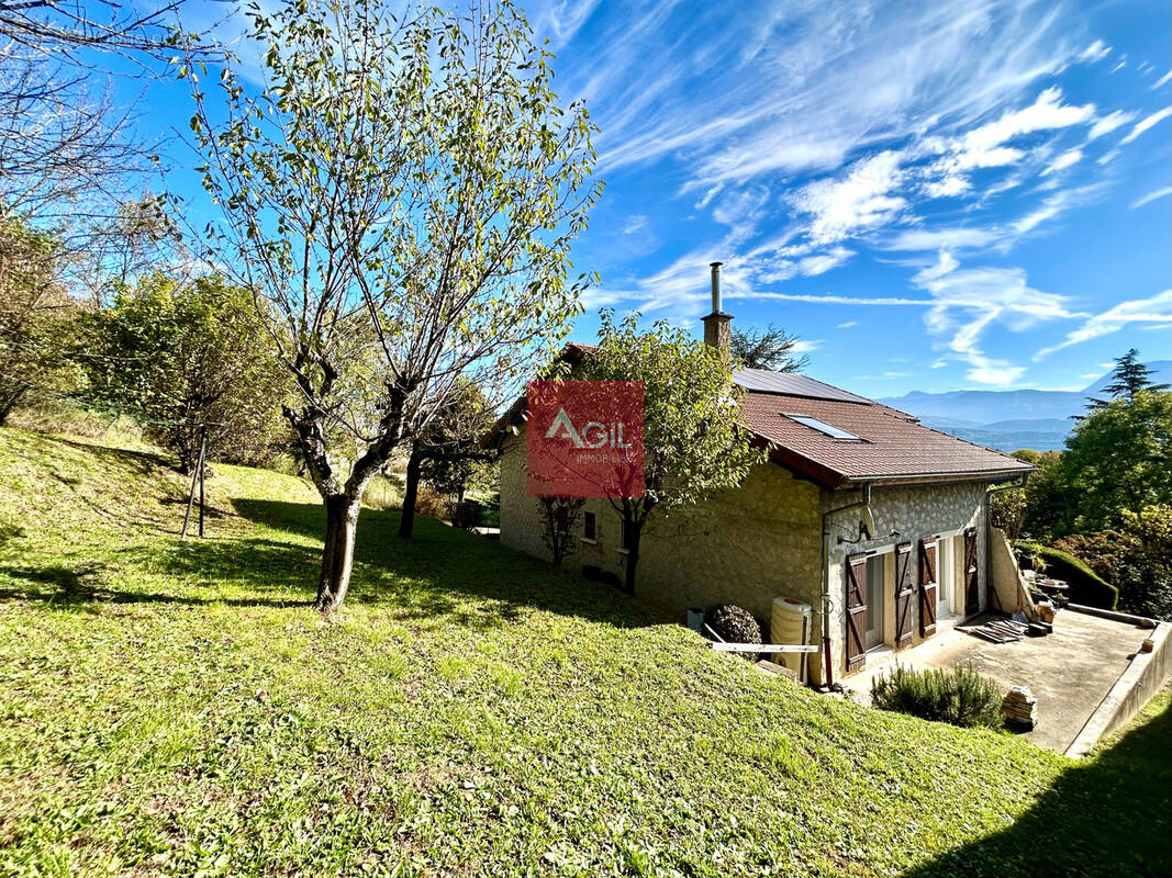 Maison à CLAIX
