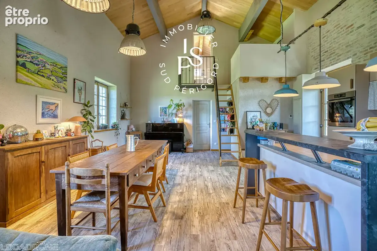Maison en pierre avec Gîte sur 6 hectares, Villeréal - photo 7
