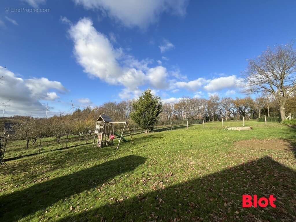 Maison à LE PETIT-FOUGERAY