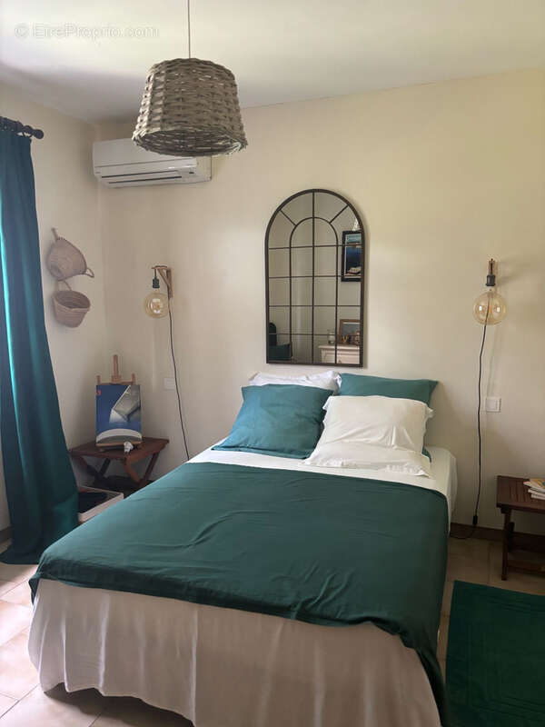 Maison à SANTA-LUCIA-DI-MORIANI