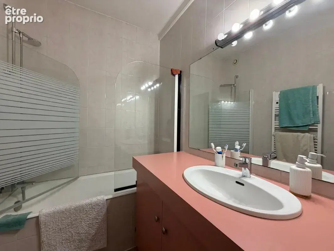 Appartement À Vendre - photo 6
