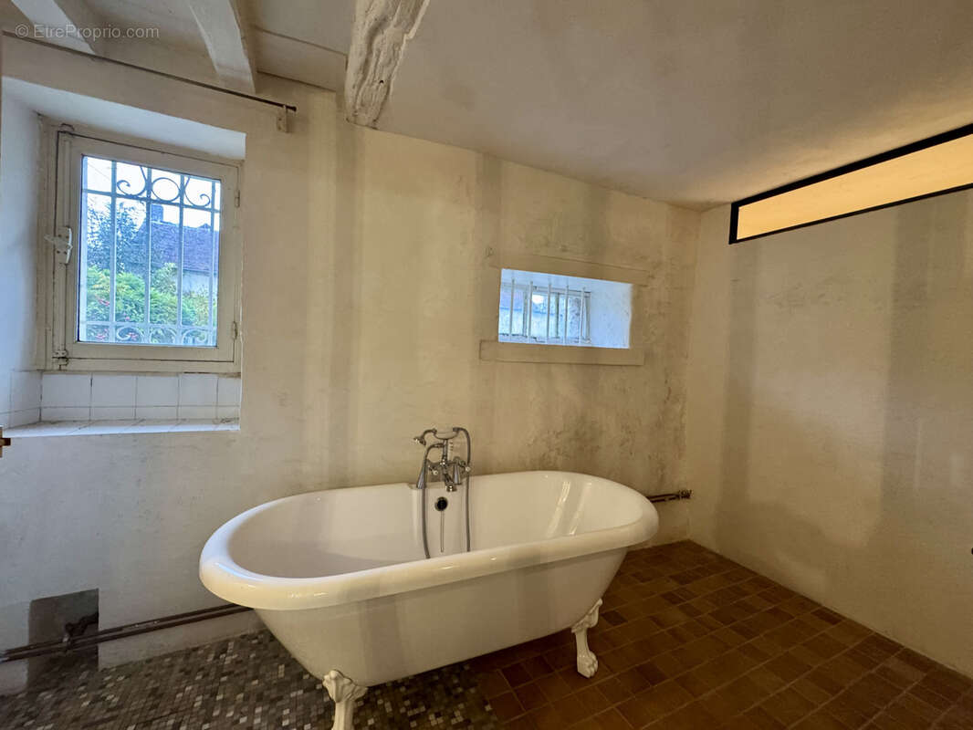 Maison à COULOMMIERS