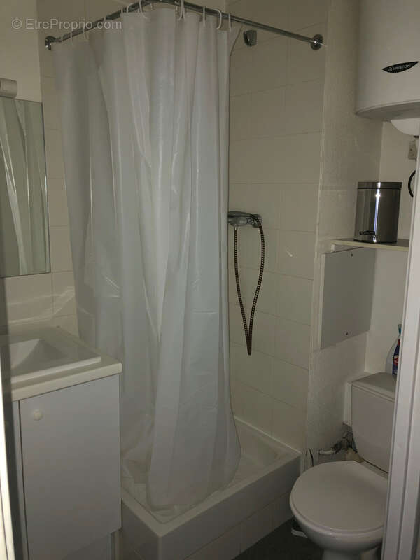 À vendre   Studio de 15 m2 situé au sein d’une copropriété calme et sécurisée - photo 10