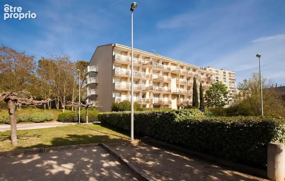 INVESTISSEMENT LOCATIF  MARSEILLE  Résidence Etudiante Les Estudines Saint Jérôme - 6.84% de rentabilité - photo 9