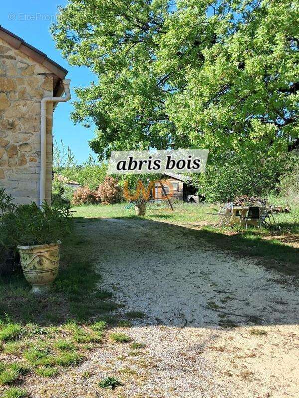 Maison à BARJAC