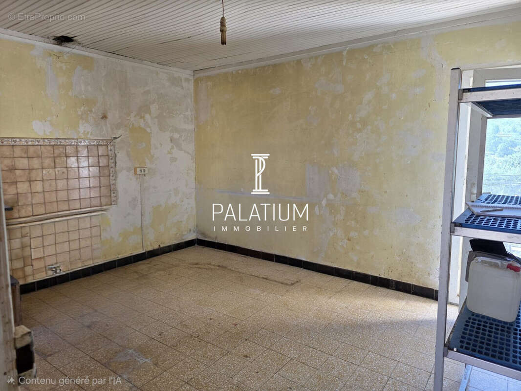 Maison 95 m² à Niozelles  - photo 8