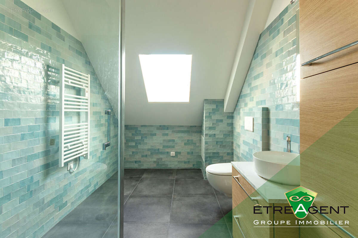 Commerce à MANTES-LA-JOLIE