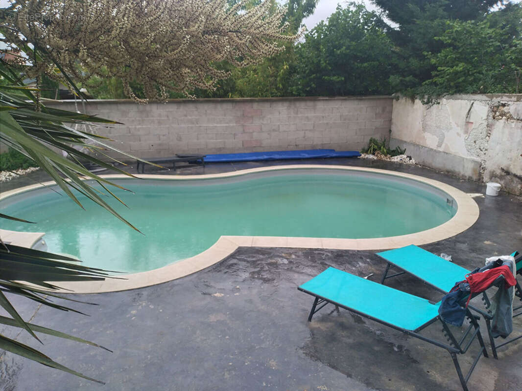 Maison à MEZIERES-SUR-SEINE