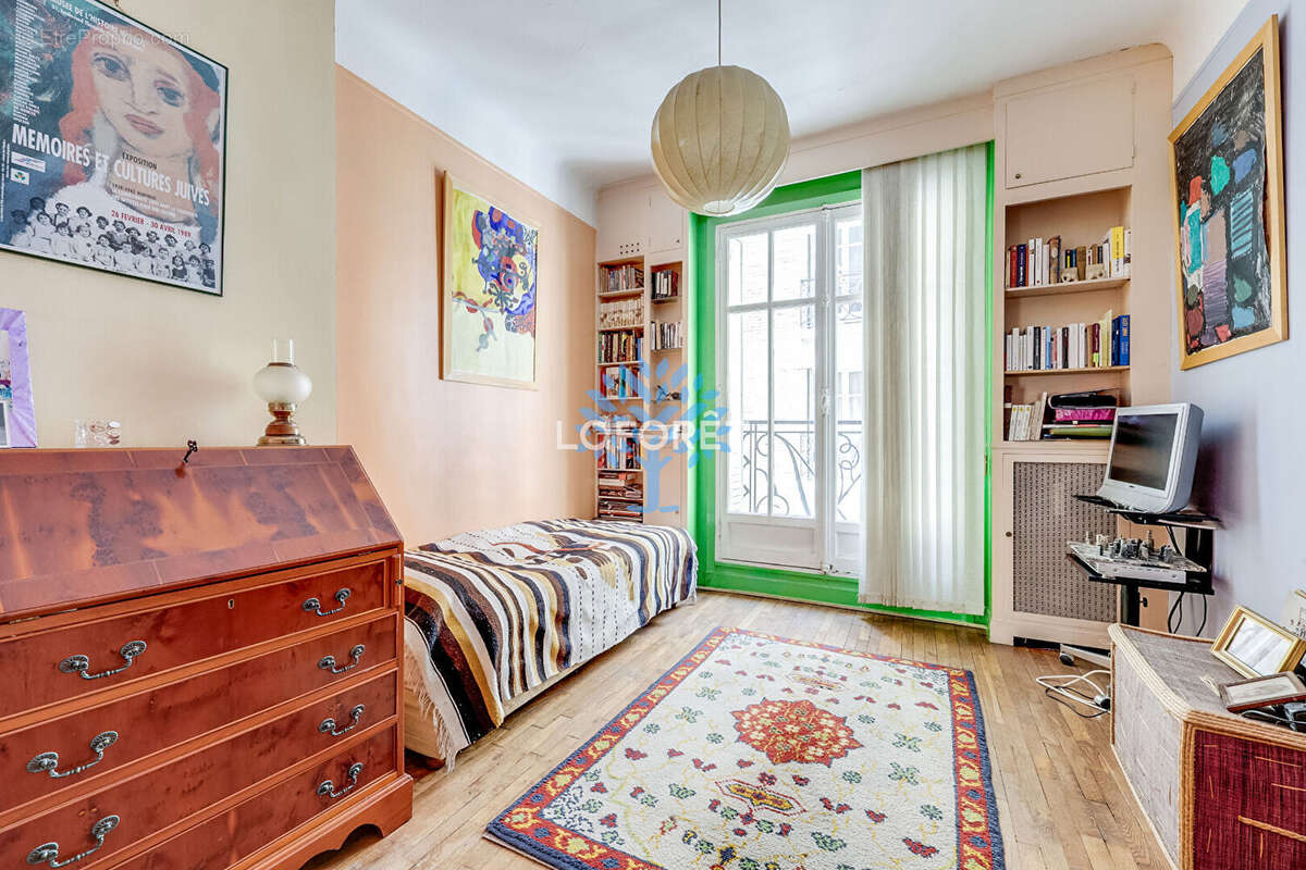 Appartement à PARIS-20E
