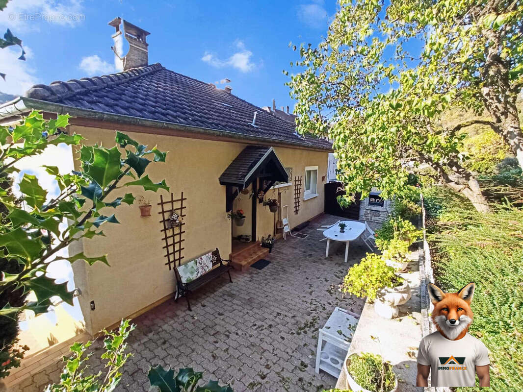 Maison à ORNANS