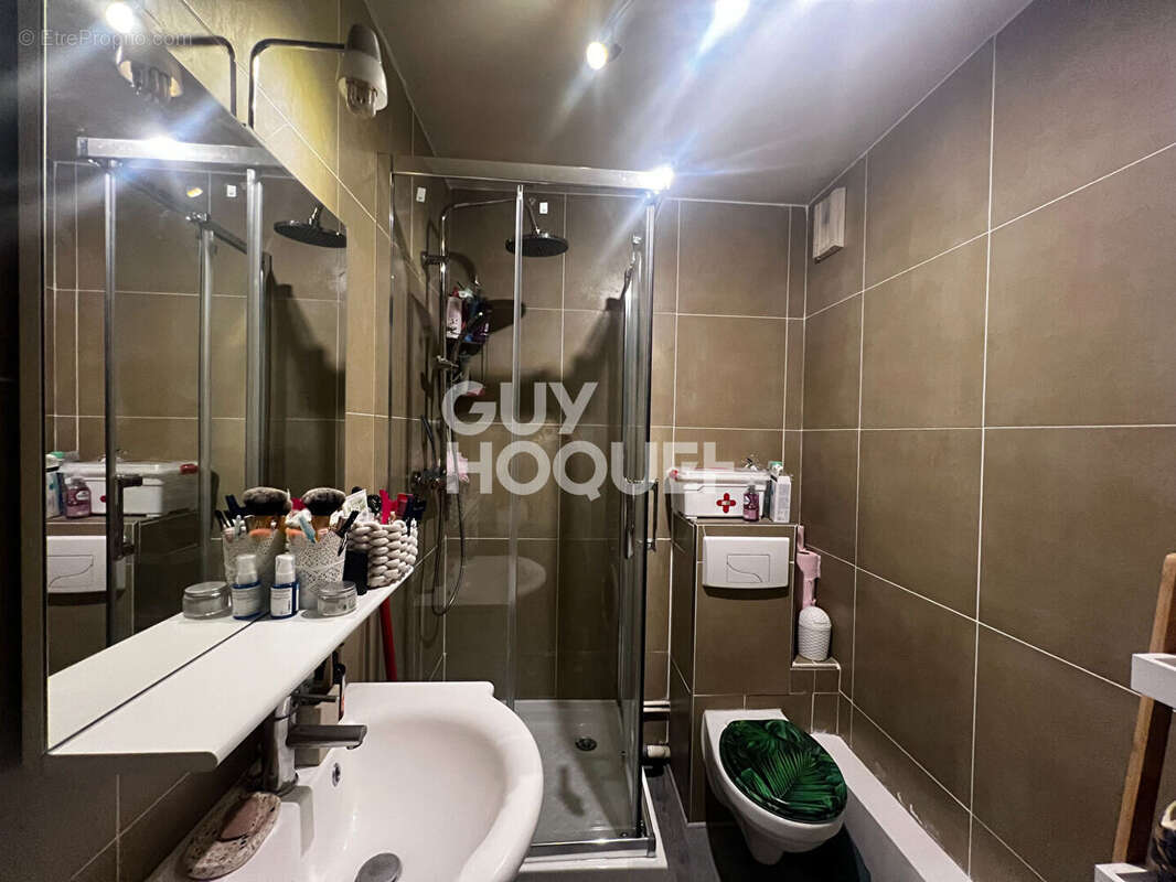 Appartement à PONTCARRE