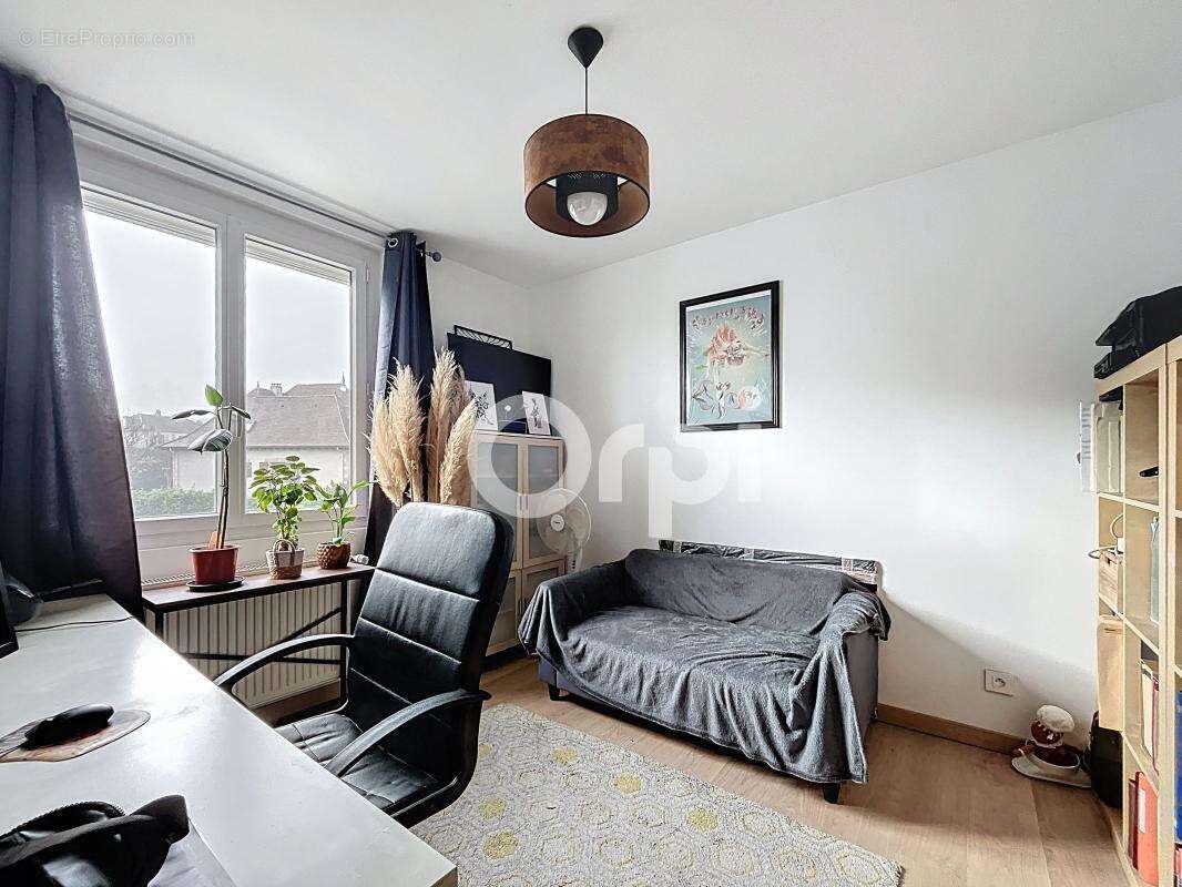 Maison à MALEMORT-SUR-CORREZE