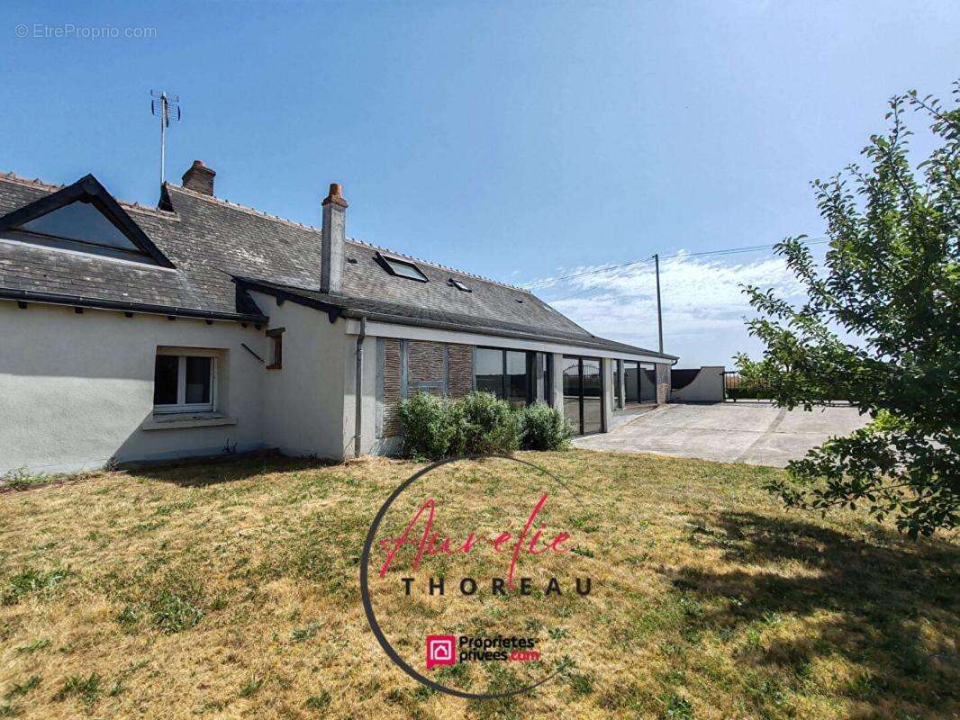 Maison à NEUVILLE-AUX-BOIS