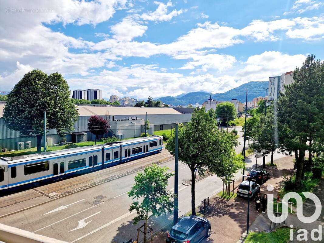 Photo 6 - Appartement à ECHIROLLES