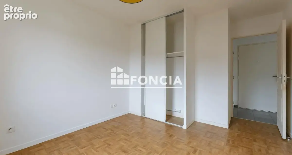 À vendre – bel appartement t2 avec balcon et place de stationnement - photo 5