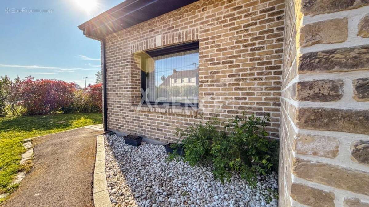 Maison à ROQUETOIRE