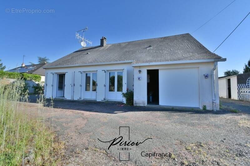 Maison à DOUE-LA-FONTAINE