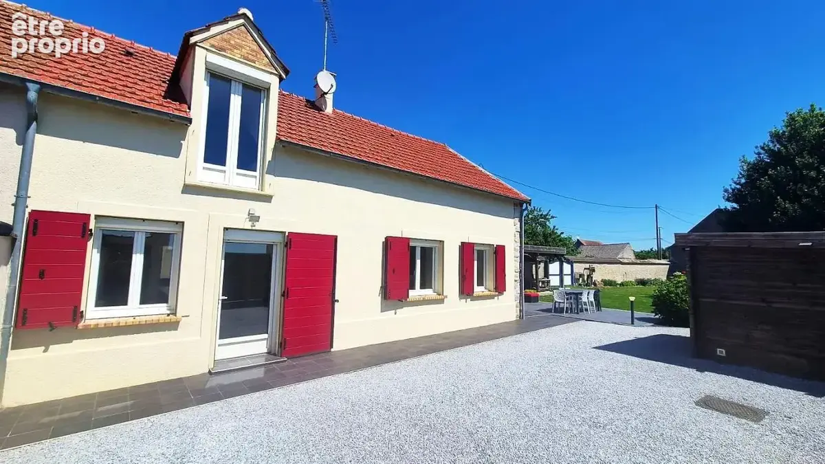 Maison à MONNERVILLE