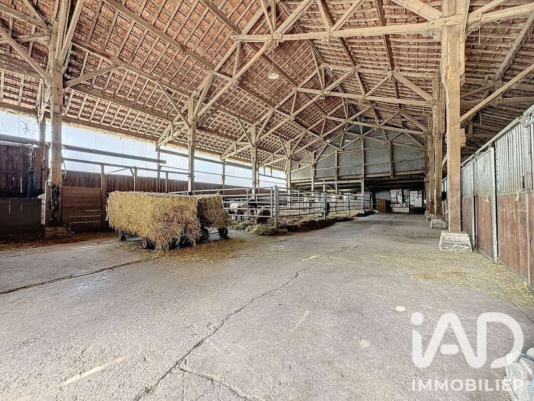 Commerce 800 m² à Villers-En-Argonne  - photo 6