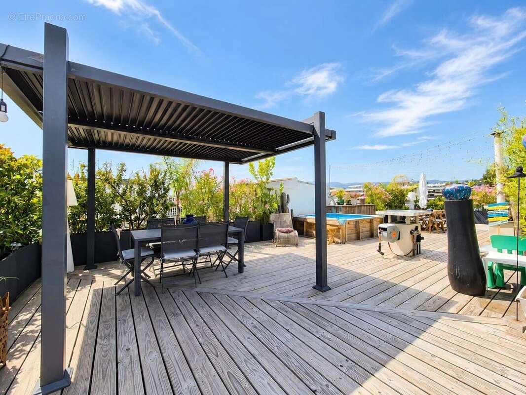 Appartement à CAGNES-SUR-MER