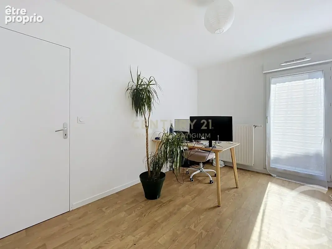 Appartement 4 pièces 76 m² à vendre à L'isle-D'abeau (38080) - photo 7