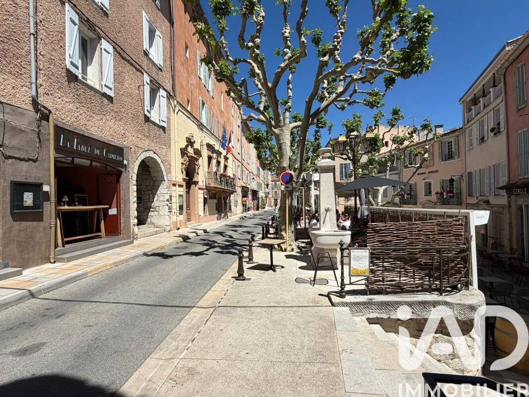 Photo 1 - Appartement à LA CADIERE-D'AZUR