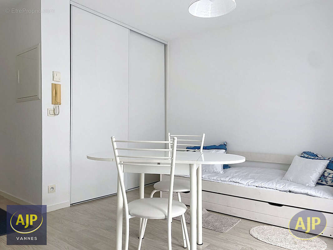 Vannes est - studio de 20.96 m2 - photo 3