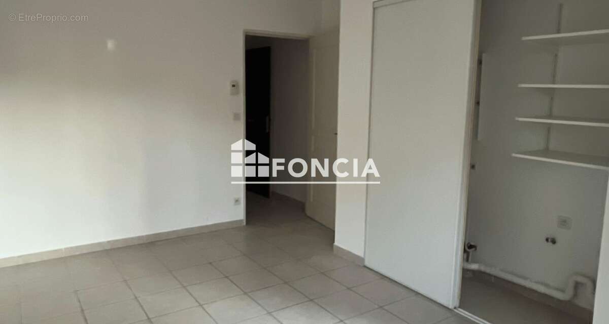 Appartement à LE PONTET