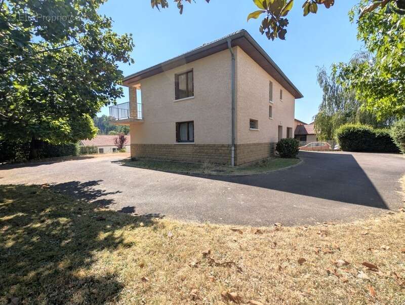 Maison à CHAUFFAILLES