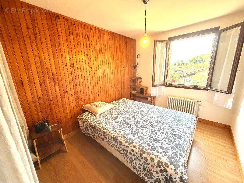Maison familiale avec grand sous-sol   Juillan - photo 9