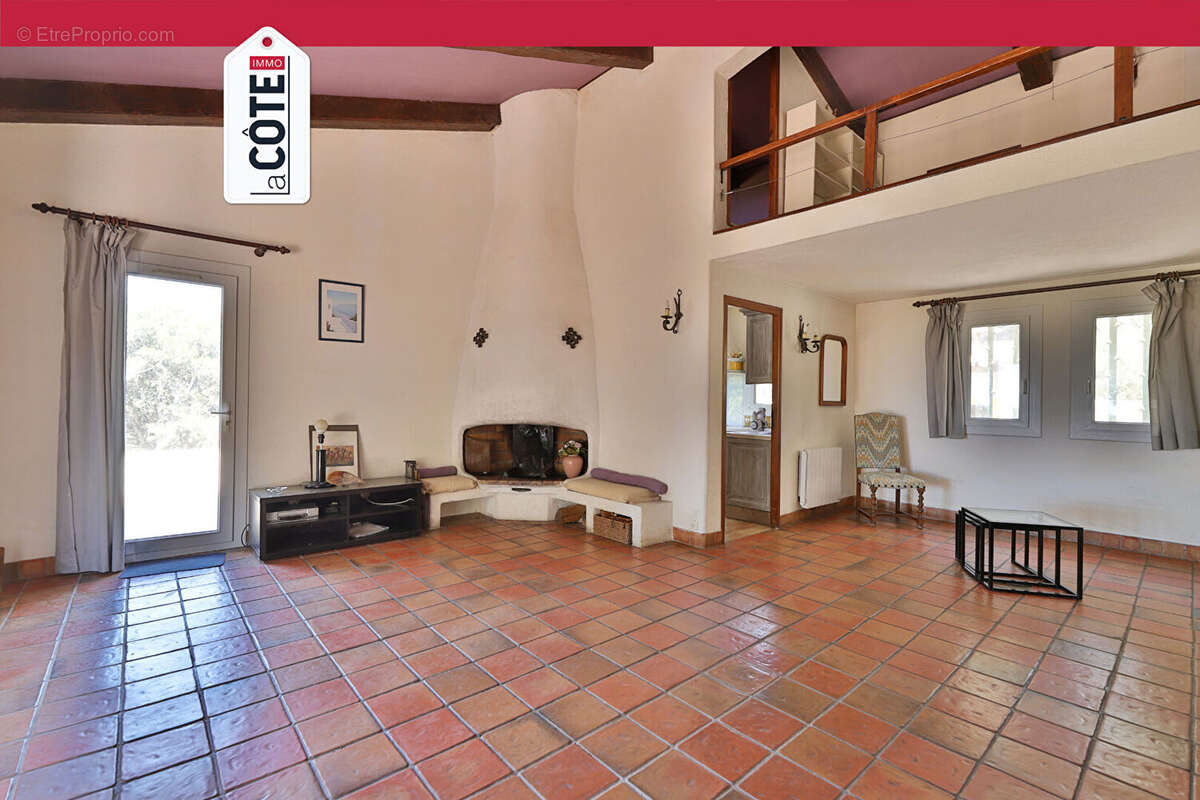 Maison à ENSUES-LA-REDONNE