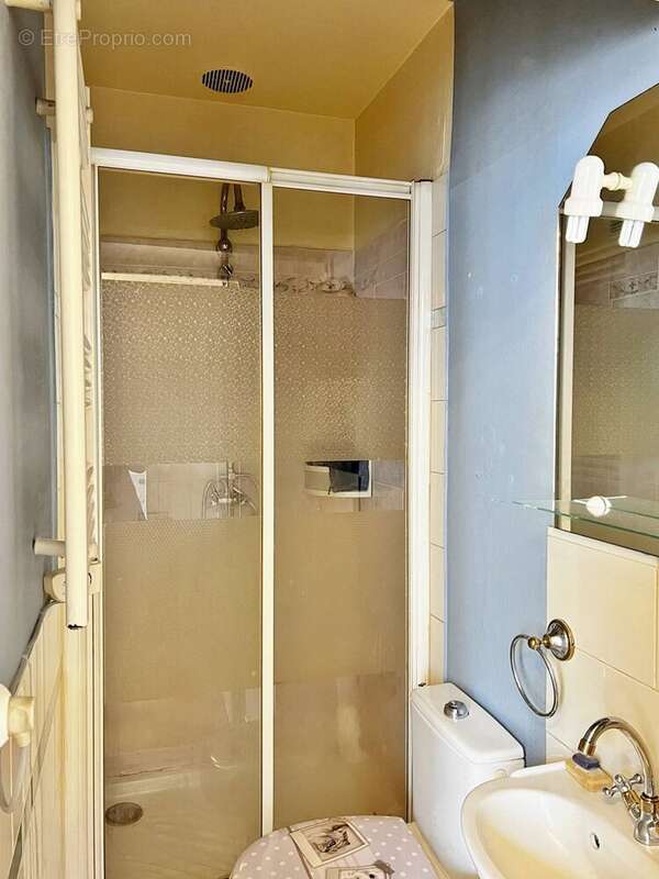 Appartement à SAINT-MAUR-DES-FOSSES