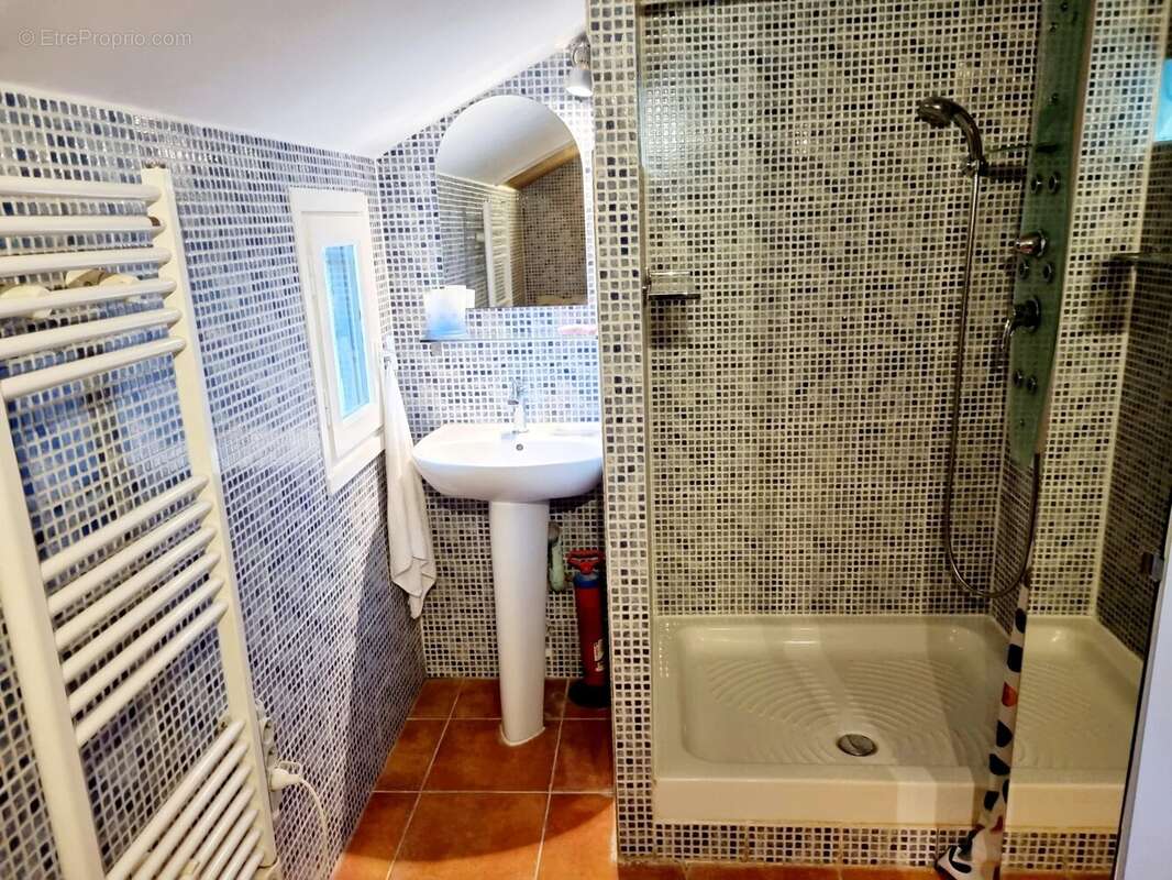 Maison à FEUCHEROLLES