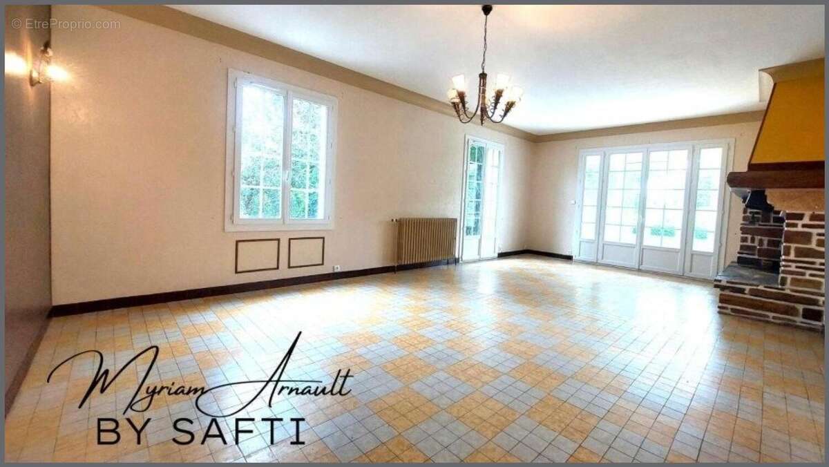 Photo 7 - Maison à SAINT-LAURENT-LES-EGLISES