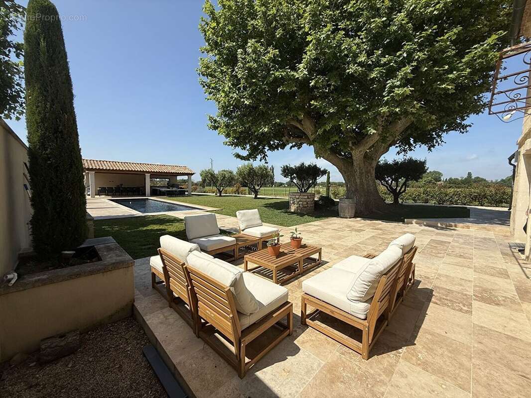 Appartement à ARLES