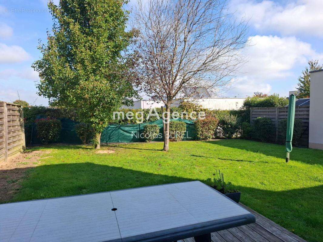 Maison à SAINT-BERTHEVIN