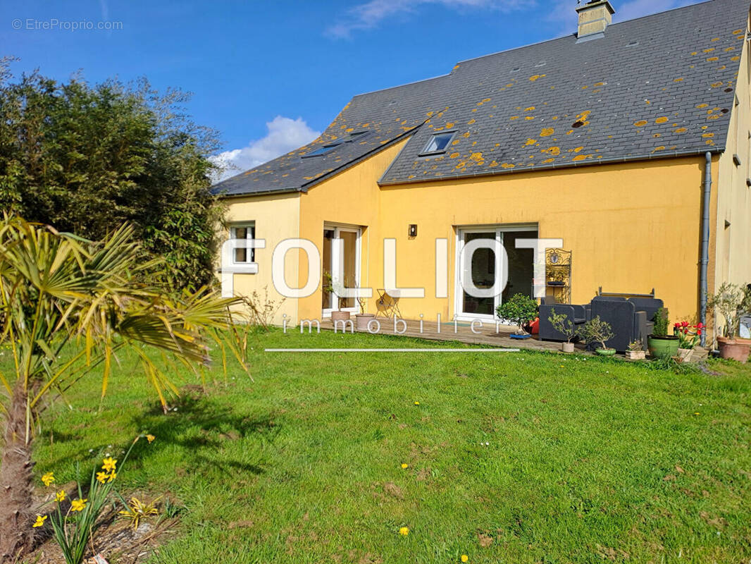 Maison à BLAINVILLE-SUR-MER