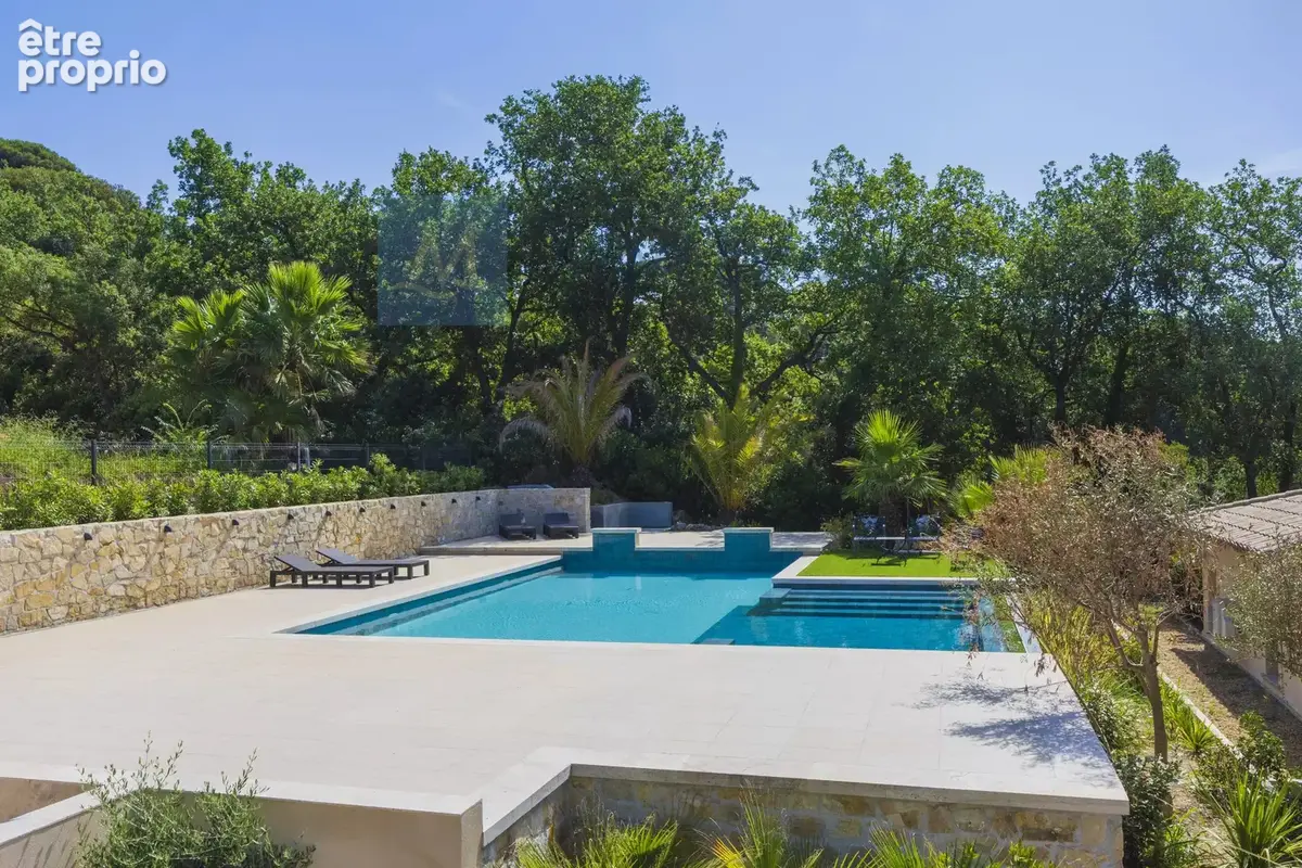 Grimaud - Appartement d'exception avec piscine au pied du village de grimaud - photo 6