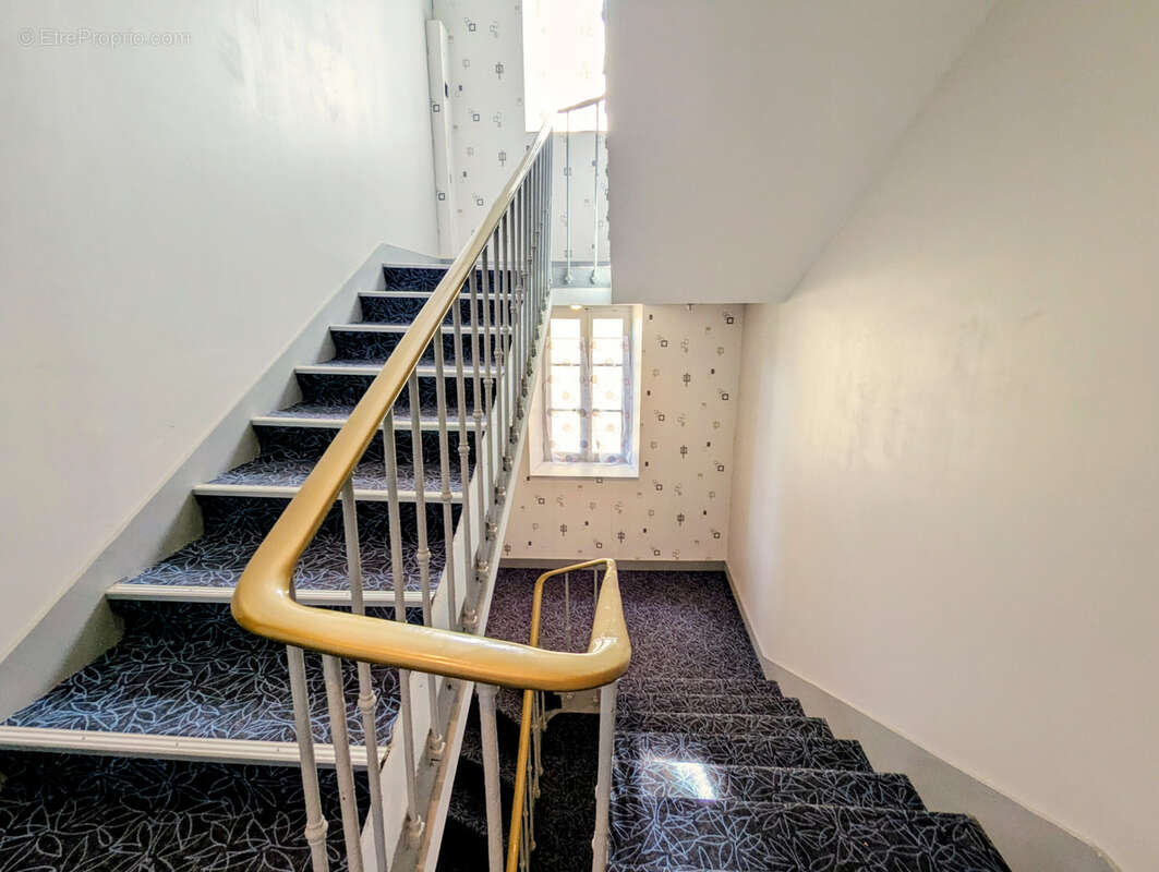 Appartement à CEILHES-ET-ROCOZELS