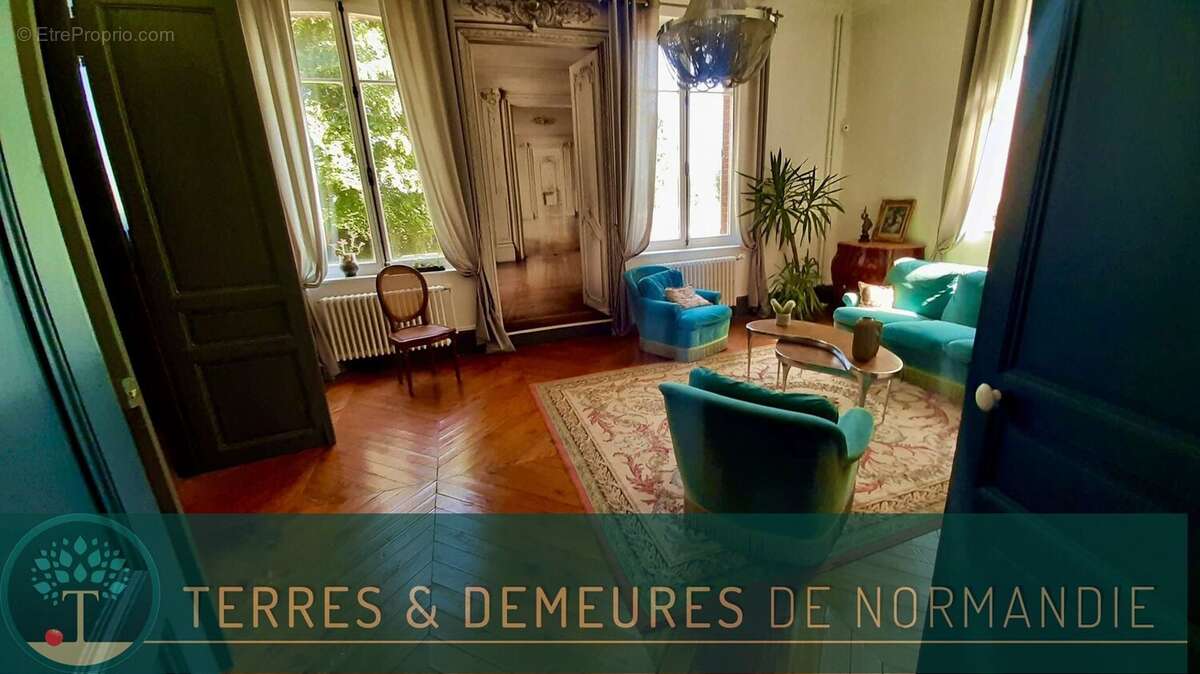 Maison à LE FIDELAIRE